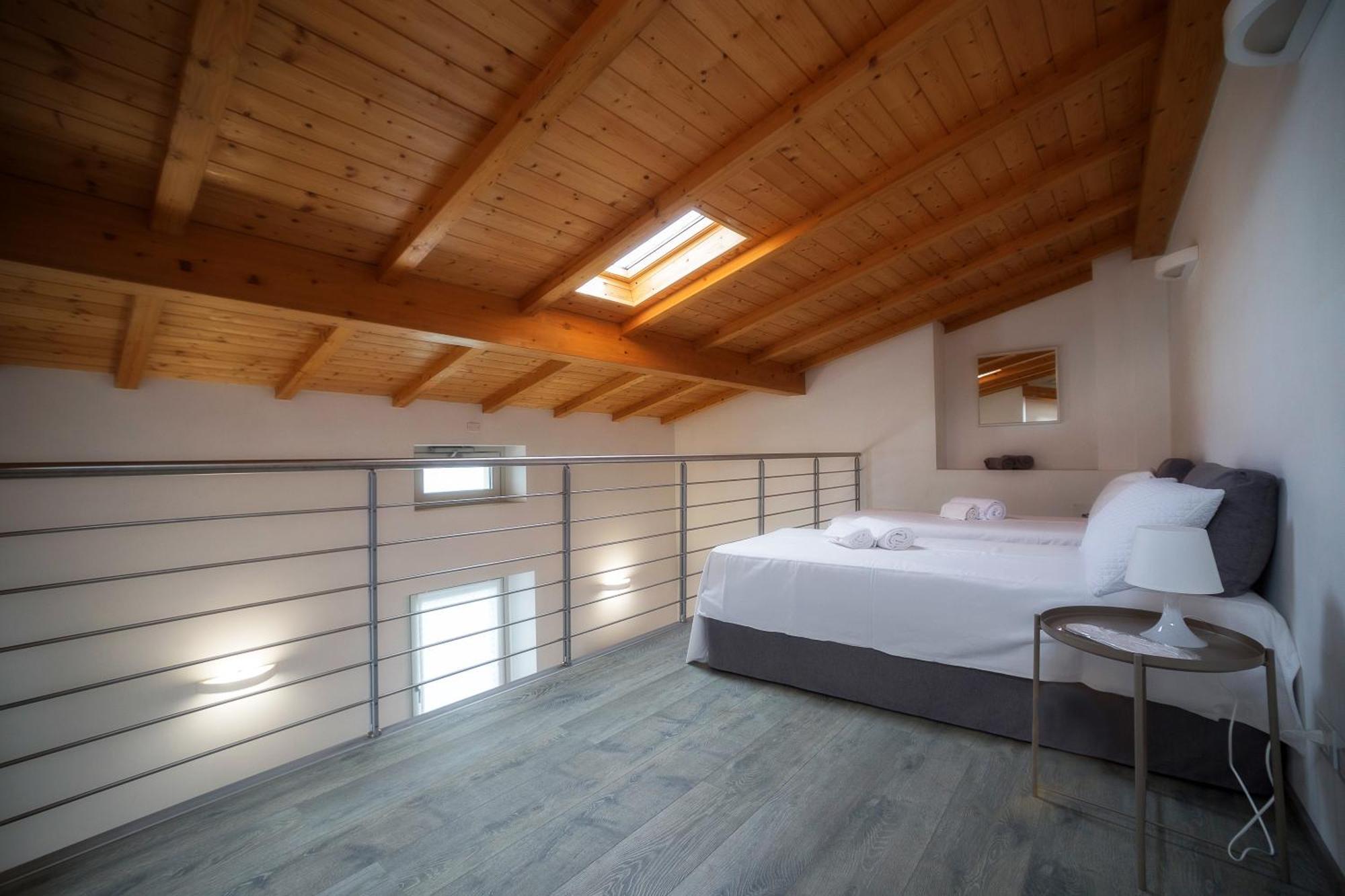 Lakefront Home Residenza Il Gallo In Riva Al Lago Pisogne Extérieur photo