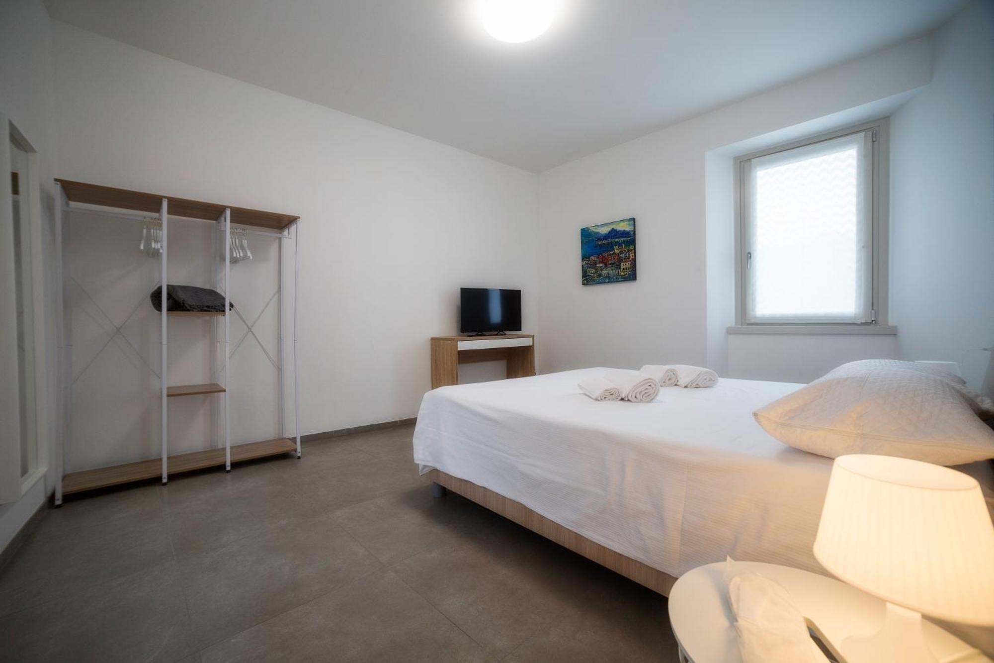 Lakefront Home Residenza Il Gallo In Riva Al Lago Pisogne Extérieur photo